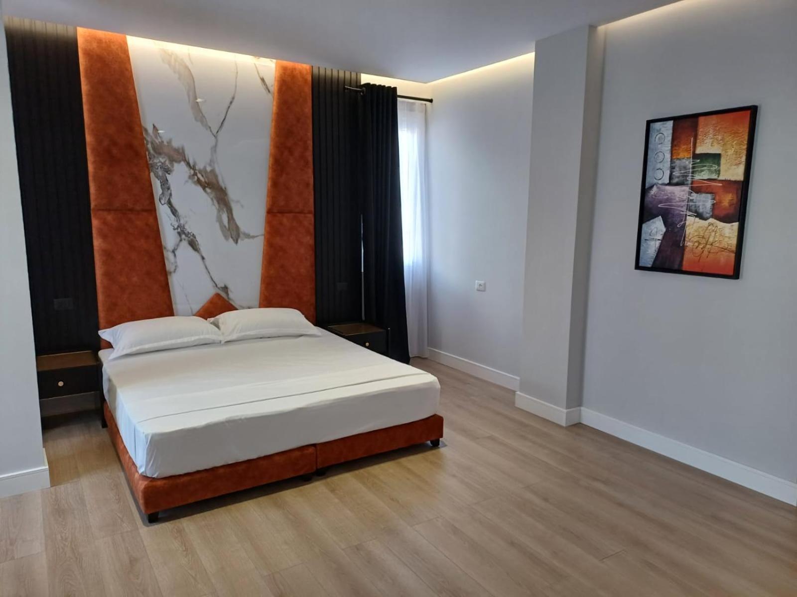 Oxygen Boutique Hotel ติรานา ภายนอก รูปภาพ