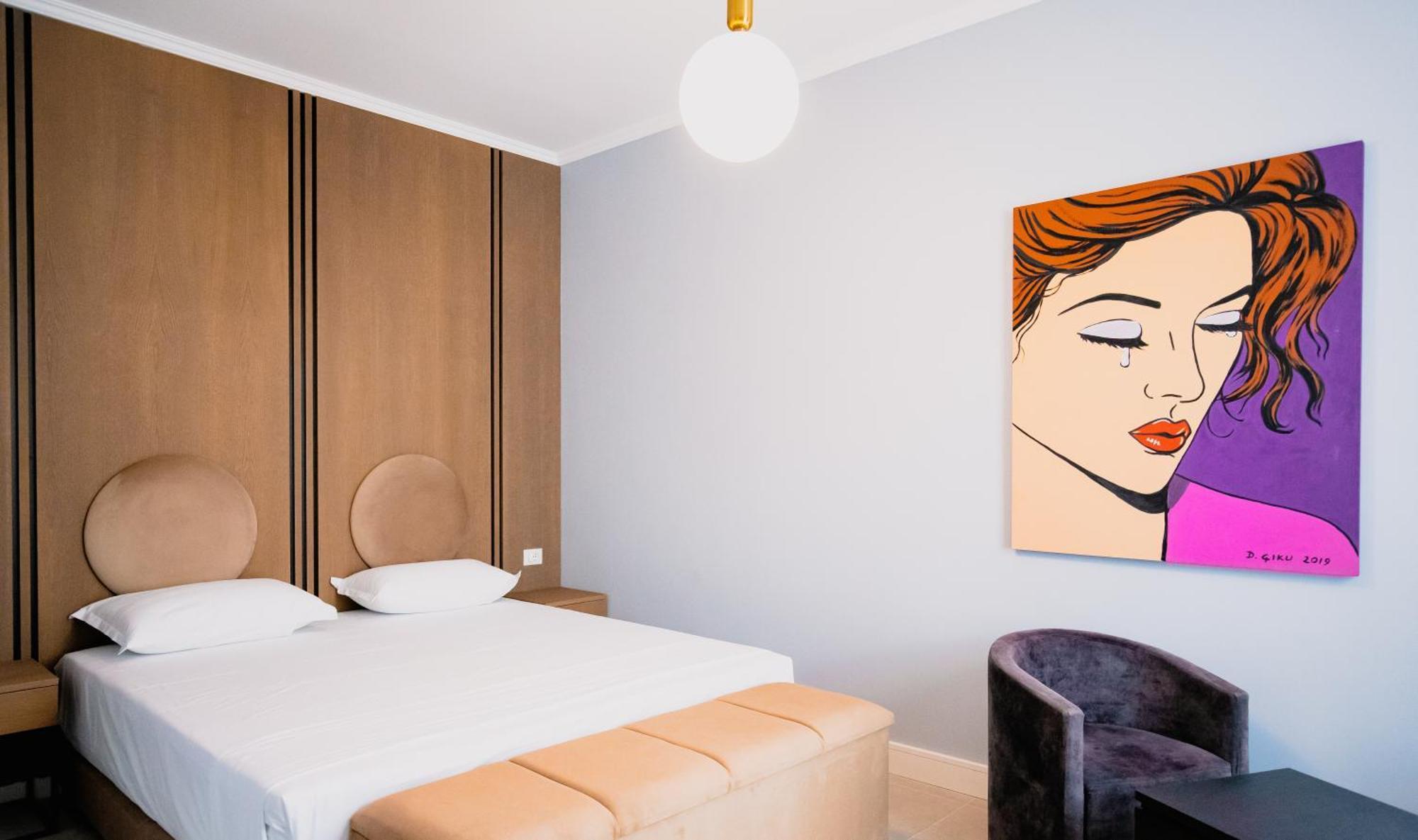 Oxygen Boutique Hotel ติรานา ภายนอก รูปภาพ