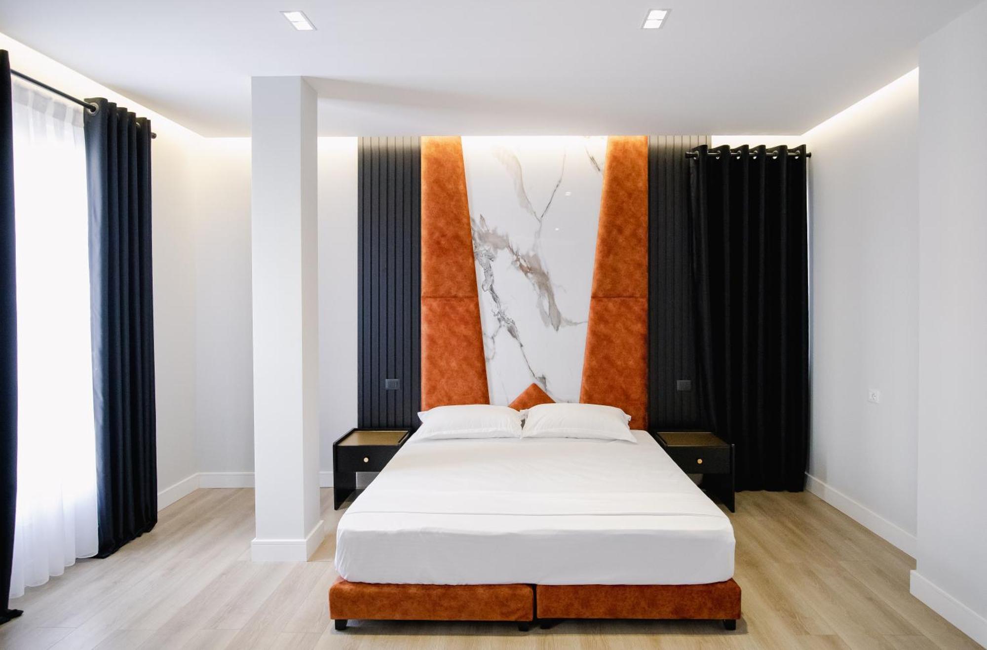 Oxygen Boutique Hotel ติรานา ภายนอก รูปภาพ